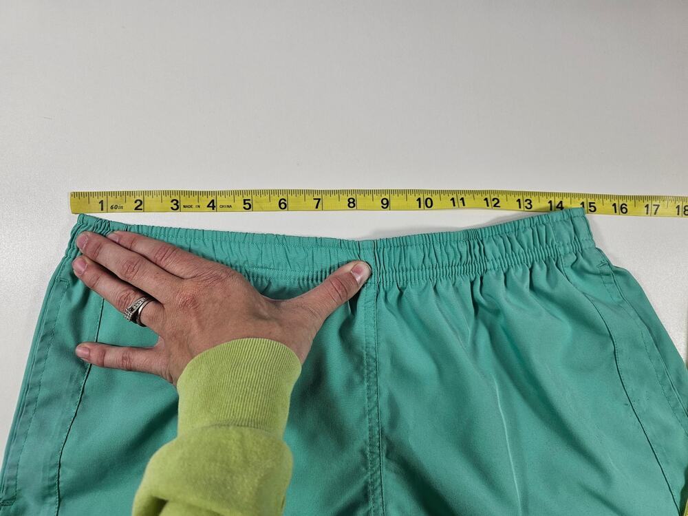 Nike women blue pocket shorts nylon with elastic waist ^ - Picture 2 of 7
